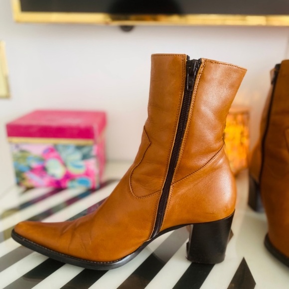 STEVE MADDEN Brown Cowboy Boots - Picture 4 of 12